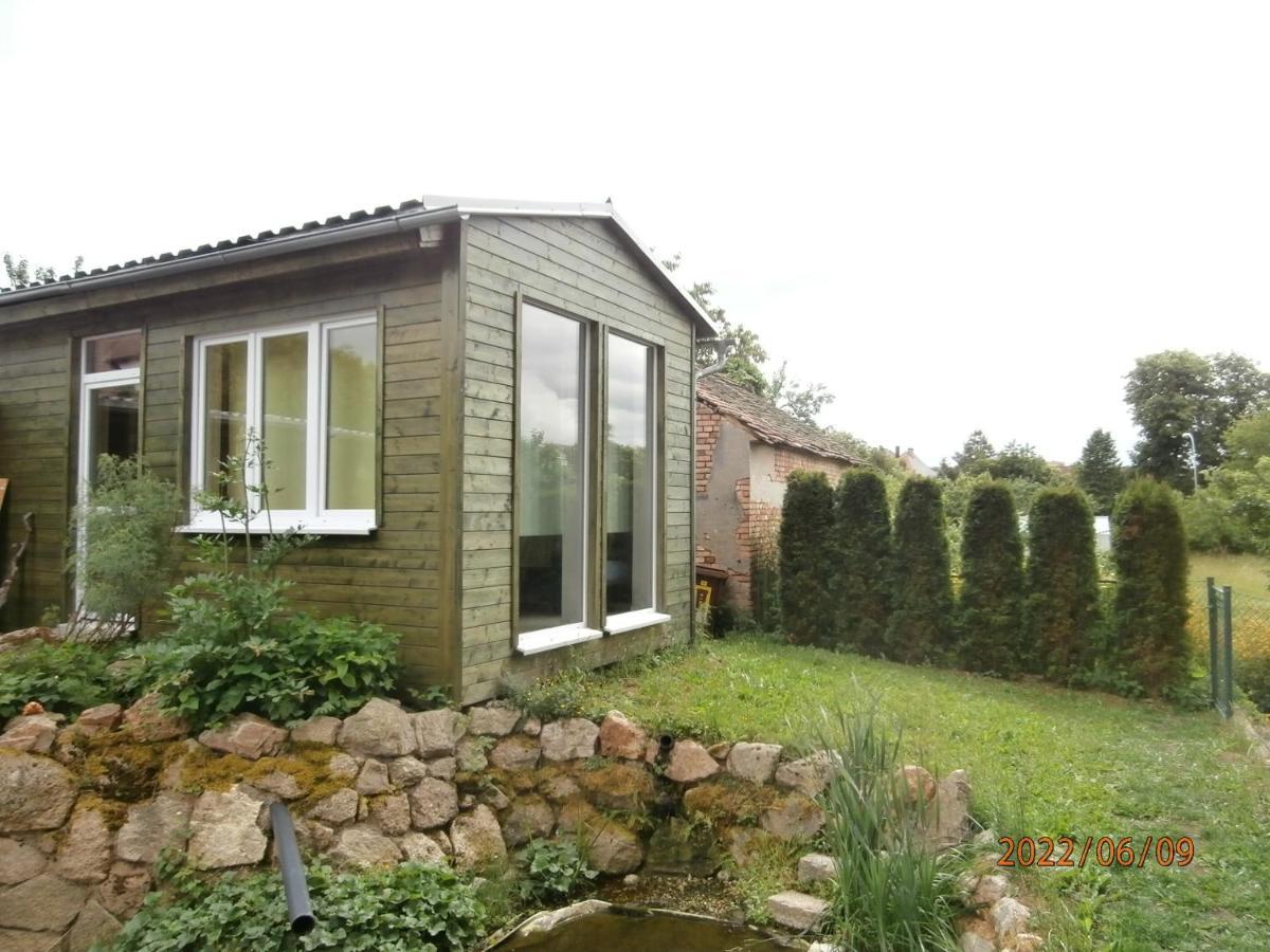 Appartement Rekreacni Chatka / Tiny House à Františkovy Lázně Extérieur photo